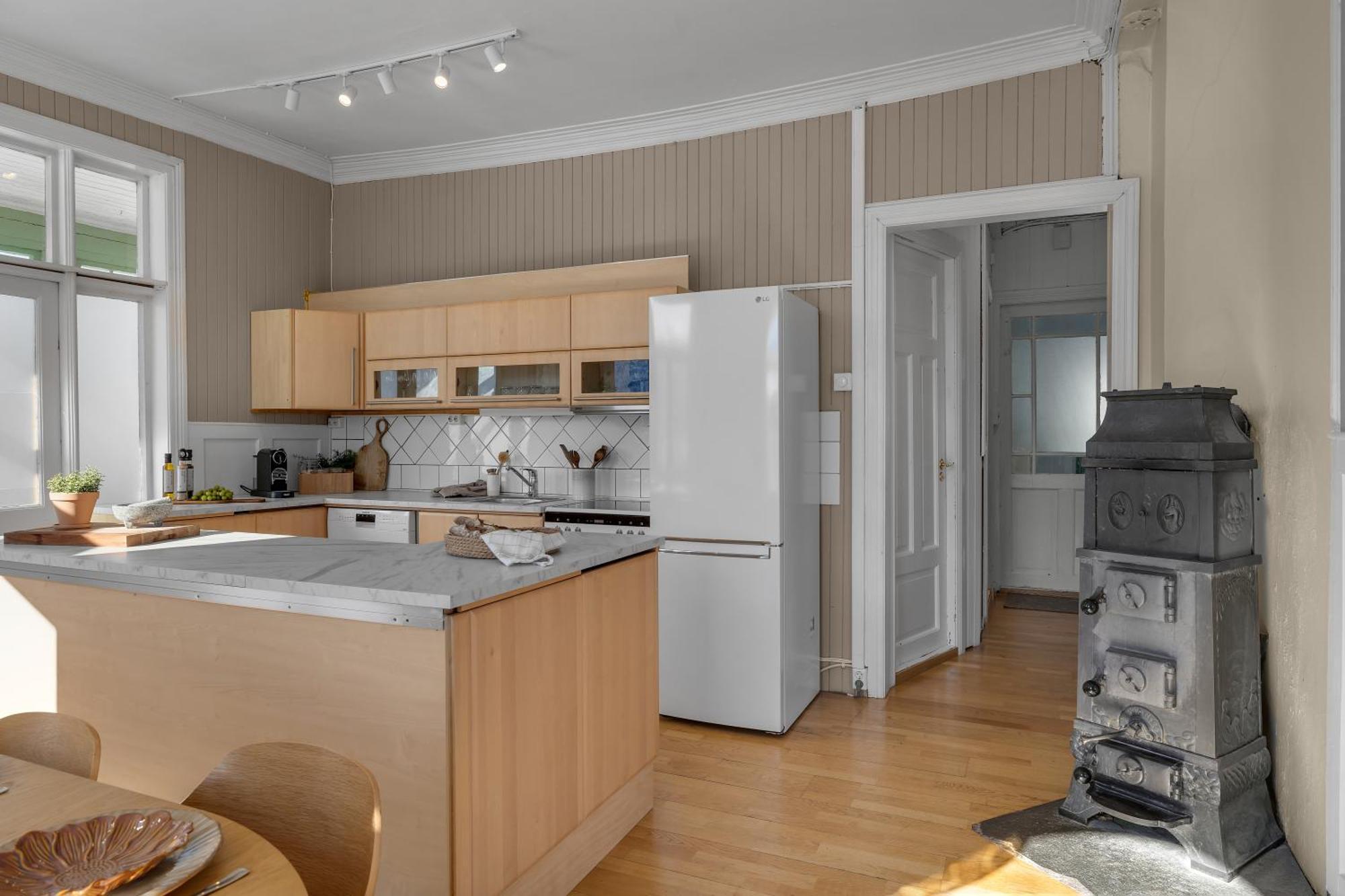 Lovely City Center Apartment With Amazing Views And Free Parking! Тромсе Екстер'єр фото