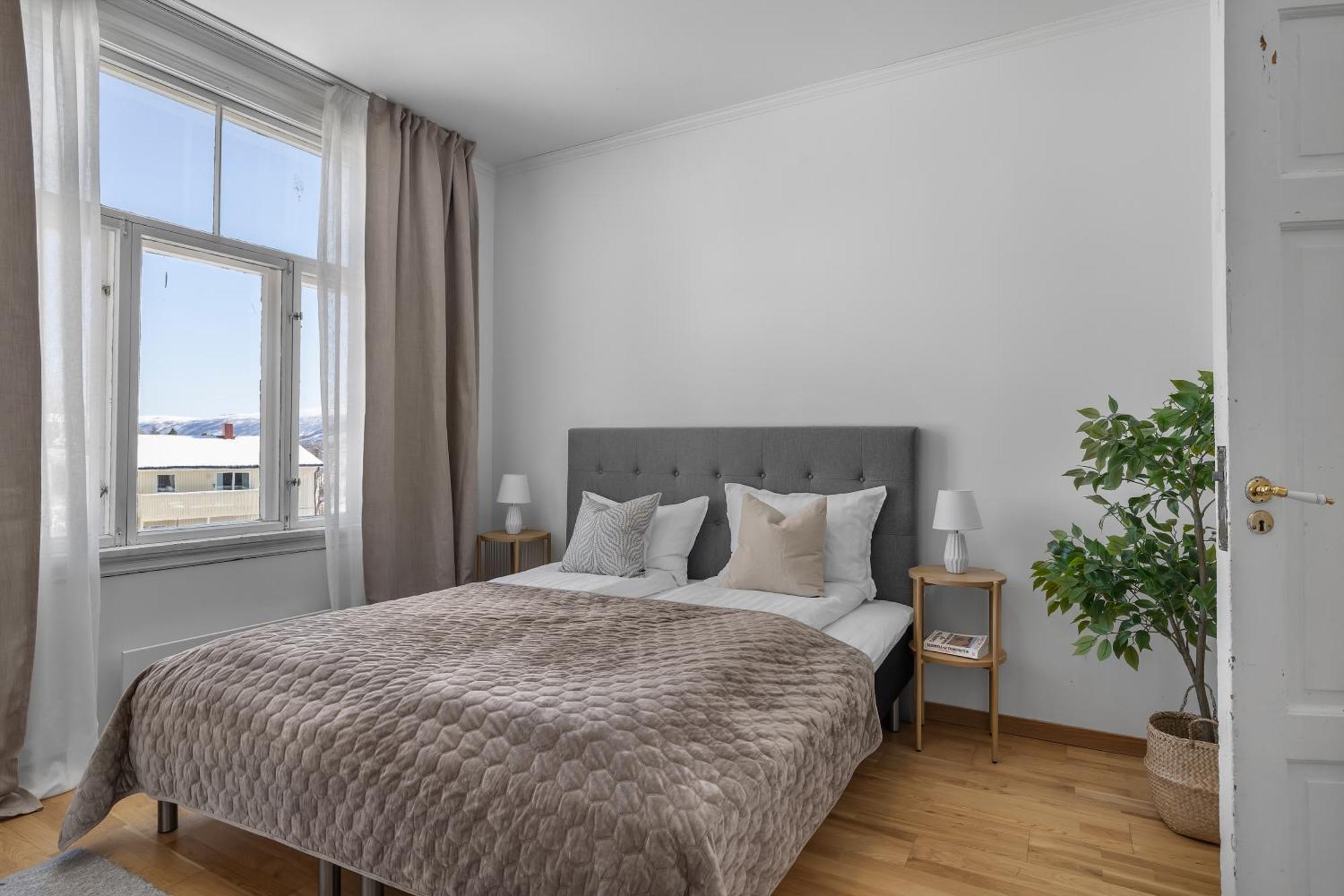 Lovely City Center Apartment With Amazing Views And Free Parking! Тромсе Екстер'єр фото